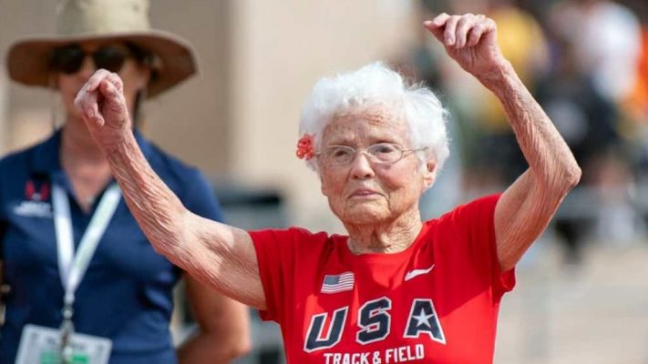Julia Hawkins, La Sorprendente Corredora Estadounidense De 105 Años